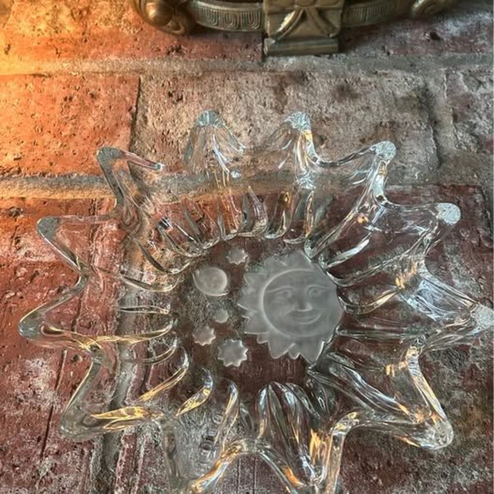This is a vintage Mikasa Studio Nova "Heaven's Gate" celestial glass bowl